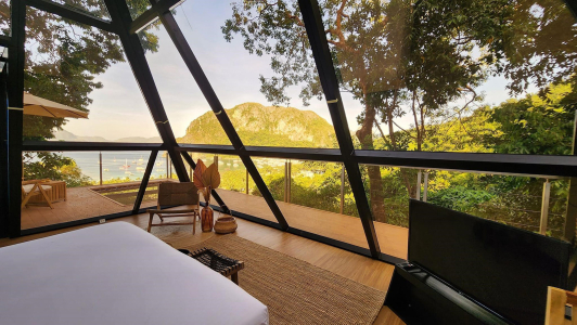 GPYR series Glass Pyramid